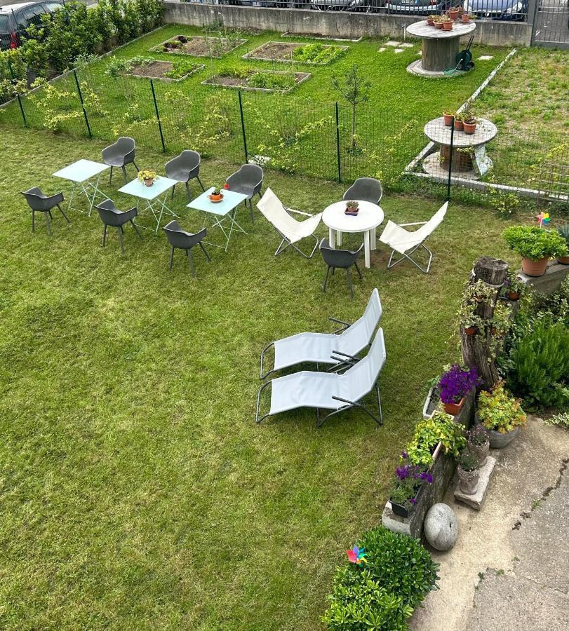 Acchiappasogni Holiday House Malgrate Bagian luar foto
