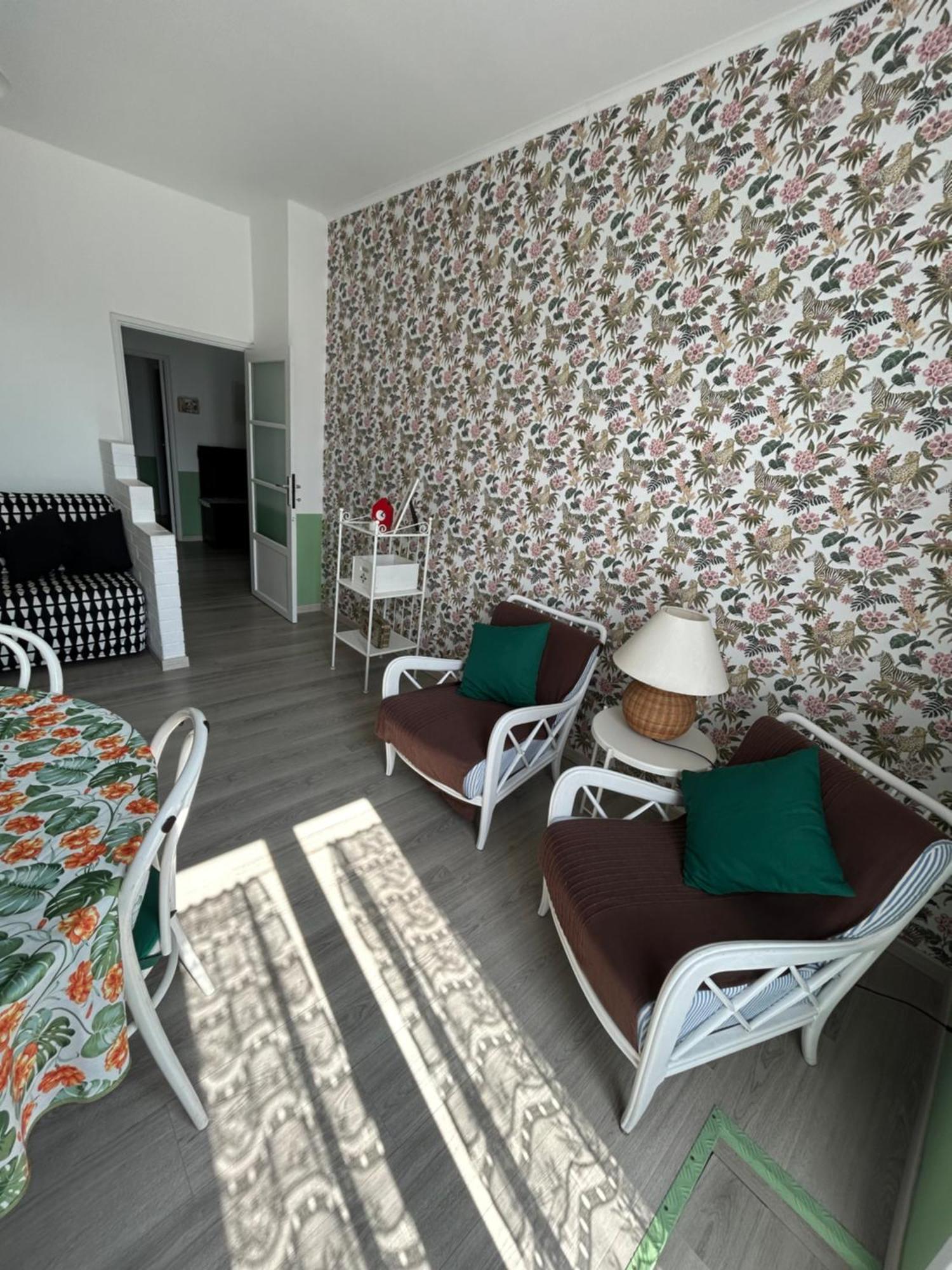 Acchiappasogni Holiday House Malgrate Bagian luar foto