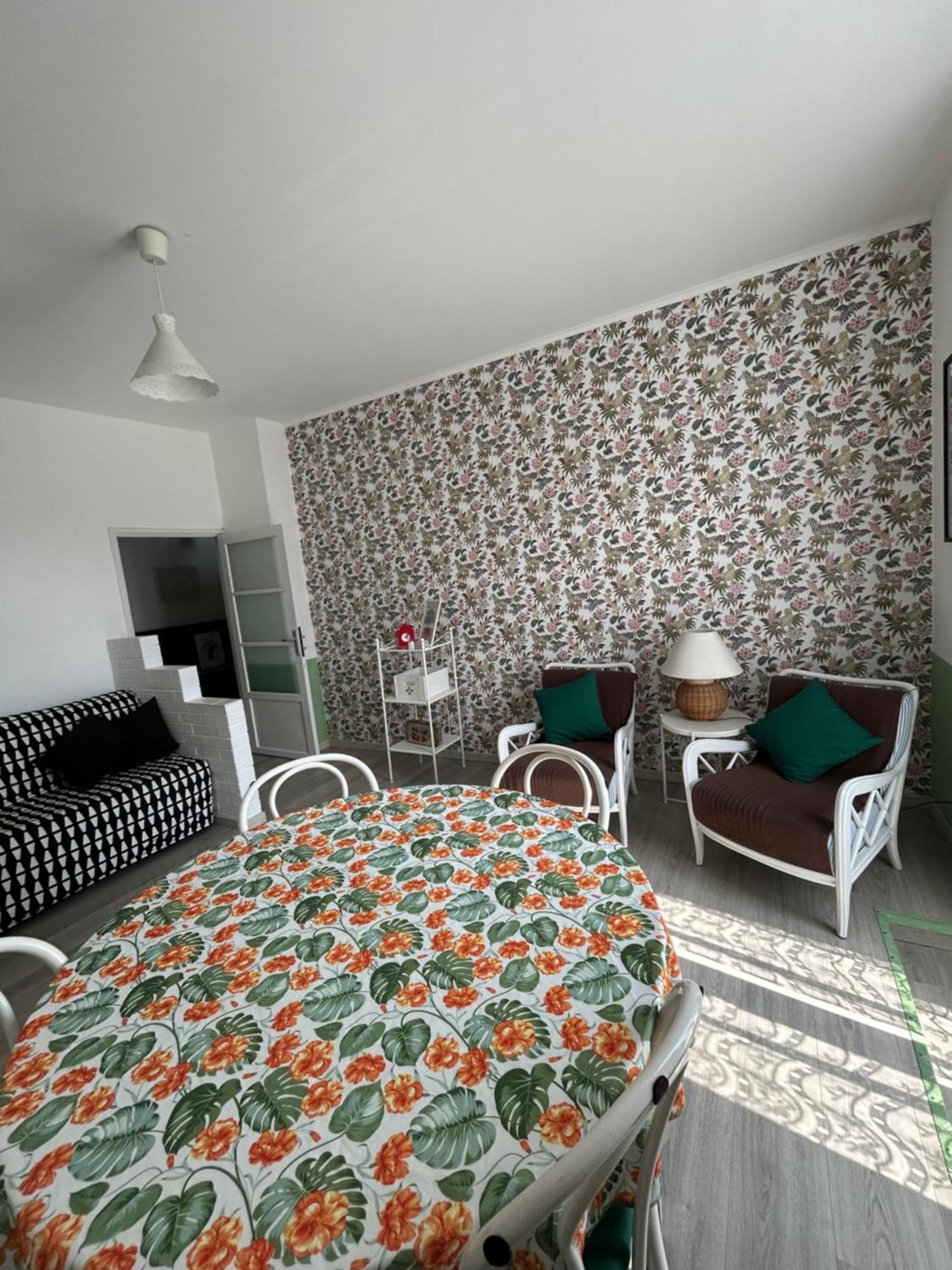 Acchiappasogni Holiday House Malgrate Bagian luar foto